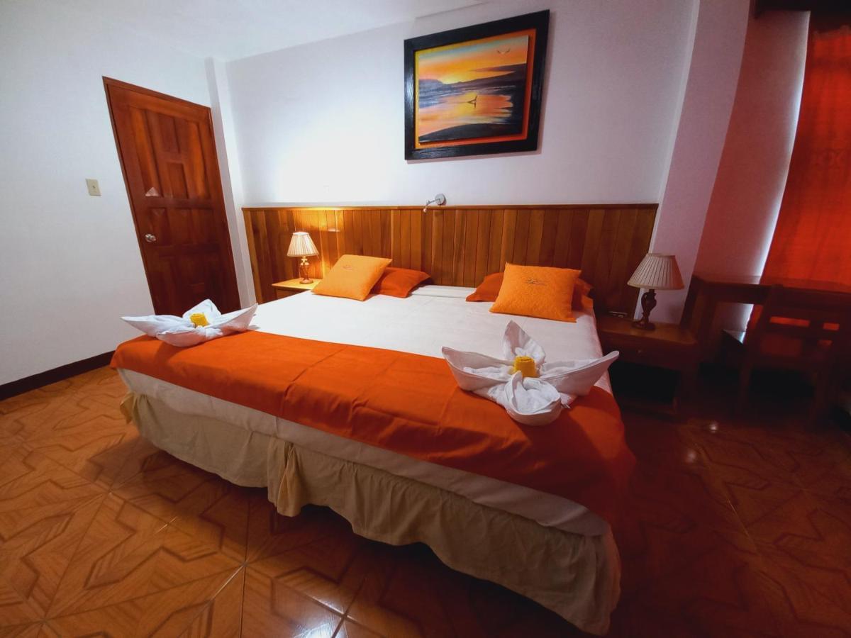 Hotel Sula Sula Puerto Villamil Exterior photo